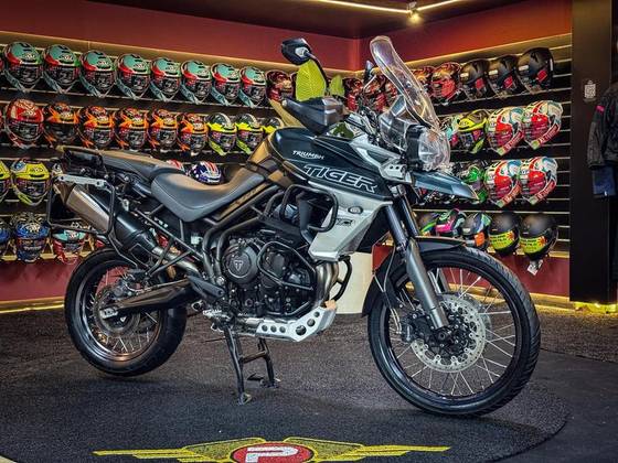 TRIUMPH TIGER 800 XCA 